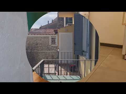 Imperia, Costa d'Oneglia, Via Lascaris