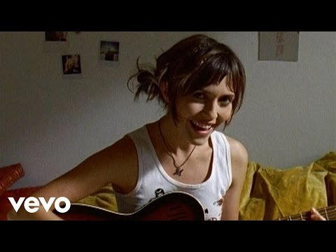 Mia Aegerter - So wie i bi (Videoclip)