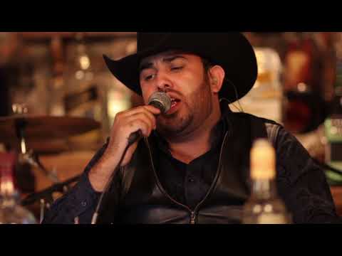 Alex Inda y Sus Amigos - Enséñame a Olvidar (En Vivo)