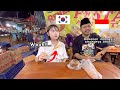 Famous Indonesian 🇮🇩 youtuber teach me how to eat Indonesian Food!