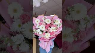 Download lagu Soft pink roses and white gerberas, made for moments that deserve something beautiful mp3