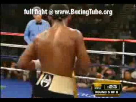 Danny Jacobs vs. Michael Walker round 5 May 2nd 2009