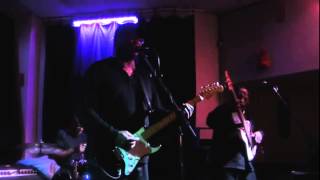 Mike WheelerBand @ Bluesphère 23 2 2014  MOV105