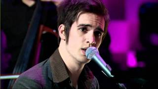 Panic! At The Disco - Lying Is The Most Fun (Live Conan)