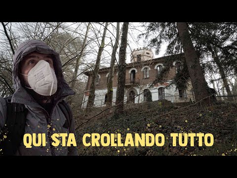 THE BATHS HAVE BEEN ABANDONED FOR 20 YEARS! HERE'S WHAT'S LEFT INSIDE!