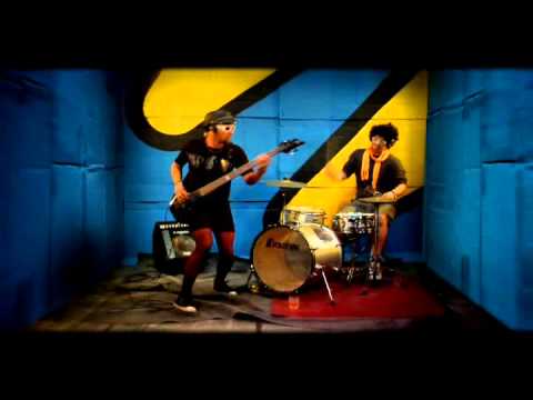 Qva Libre - Buena Suerte - Official Video