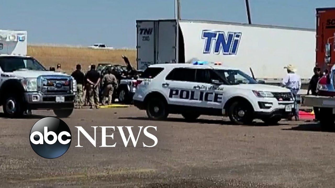 4 dead, 3 injured in Texas car crash involving smuggling operation: Police l ABC News