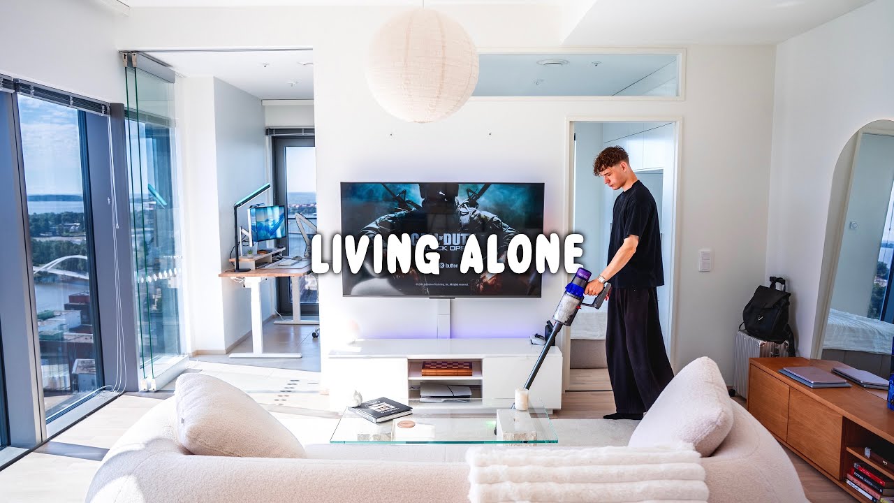 Getting Settled In My New Apartment As a Software Engineer | Living Alone In My 20's