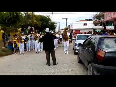 (Banda marcial João Francisco de melo) tocando África.