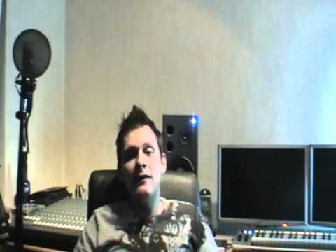 Damon Paul live @ Coconuts Club in Mozambique 30th of April 2011