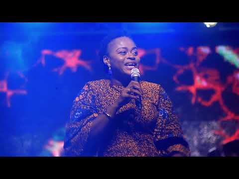 Nadège MBUMA - "Compilation Louange" CELEBRATION PÂQUES 2019
