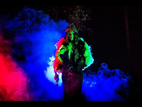 Red Mecca - Pictures  [Official Music Video]