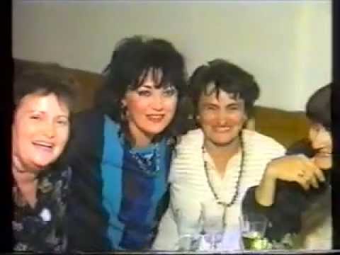 Mihaela Runceanu la o nunta in Ploieşti (24 septembrie 1988)