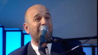 Elio Pace - I Can See Clearly Now (Live on 'Weekend Wogan' BBC Radio 2)