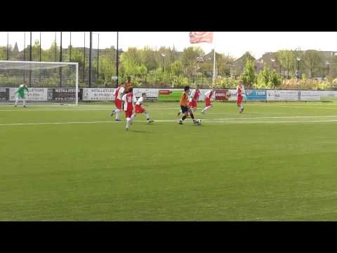 4 mei 2013 VV De Meern C1 - IJ`vogels C1 com 6-1 Keeper & lat brengen redding op schot Stephan