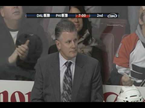 Ian Laperriere scores vs Stars - 1-12-10