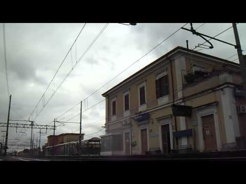 E403.021 sull' IC 588 Napoli Centrale - Trieste Centrale, in transito a Torricola