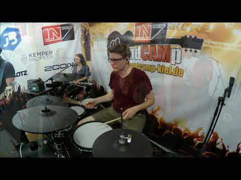 InSound bandCAMp 2019: 3 ce feat. Lenz