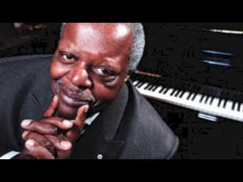 Oscar Peterson Big 4: Medley: Hymn to Freedom/ The Fallen Warrior