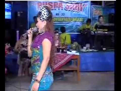 Iwak Peyek   Sexy dance by Ikif Kawazhima   YouTube