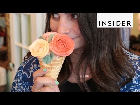 download lagu mp3 mp4 Buttercream Flower Cupcakes Nyc, download lagu Buttercream Flower Cupcakes Nyc gratis, unduh video klip Buttercream Flower Cupcakes Nyc