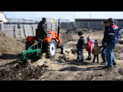 фото плуг двухкорпусный 1l-220 для минитрактора 0