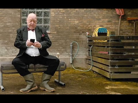 Arne Prill in einem Werbespot der Agentur "Komparsenfischer"