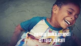 preview picture of video 'Cerita masa kecil di pantai seribu cemara , kampung Tarvia'