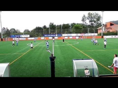 Gol de Raúl Rivero ante el Barreda. Pretemporada Textil Escudo
