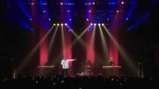 Orchestral Manoeuvres in the Dark "Maid of Orleans (Joan of Arc)" (Official live video)