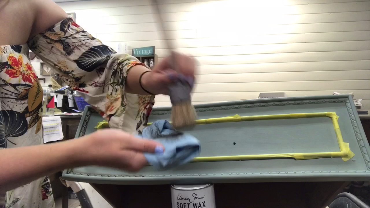 Demo on Shadowed/Ombré effect with Annie Sloan Products