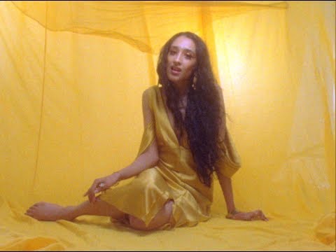 Raveena - Honey (Official Video)