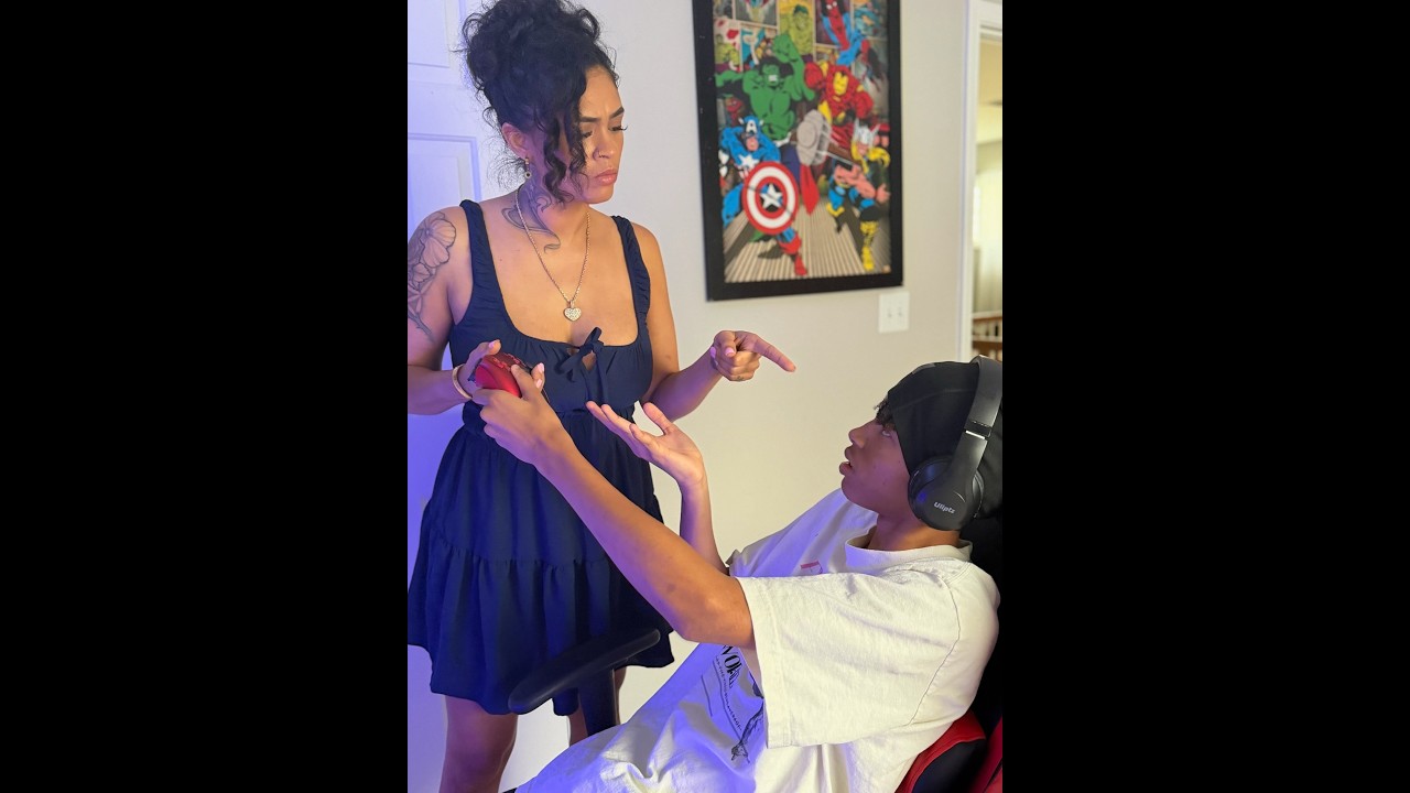 Rosey SNATCHES Tyler up and Leah tells her OFFICIAL DNA results ALWAYS come in the mail NOT an EMAIL