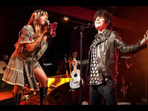 LP & Lauren Ruth Ward Instagram Stories 22/04/2019 Heart To Mouth Tour, Showbox SoDo, Seattle, USA
