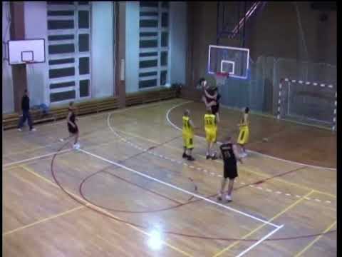 PGKiM Ozimek/Grodziec vs START MEBLE Dobrodzień 13.12.2008 3 liga koszykówki