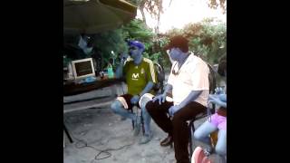 Imitanto a artemio de los muecas