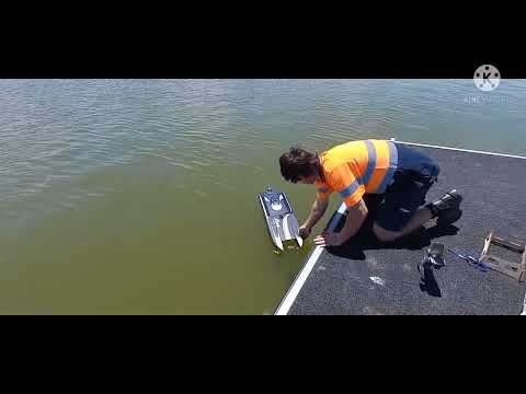 tfl zonda quick test run on new one peice flextshafts  .stock props and electronics