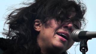 La Luz - You Can Never Know (Live on PressureDrop.tv)