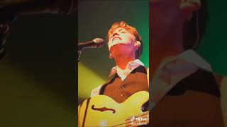 Download lagu Know Me Too Well - New Hope Club (Live) mp3