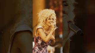 Primadonna @marinadiamandis. Watch the @YouTube livestream sponsored by @colgateus Optic White.