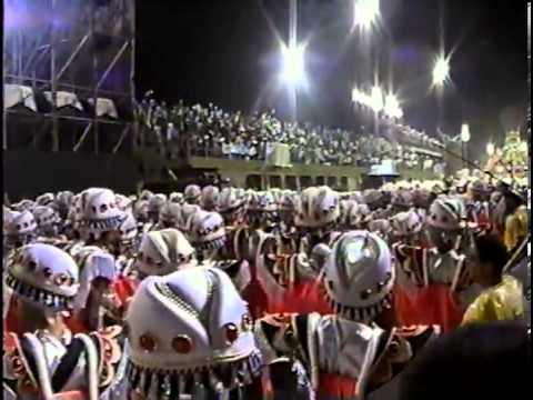 Gaviões da Fiel 2002 - Largada