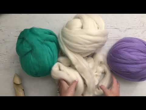 download lagu mp3 mp4 Mama Knows Luxury, download lagu Mama Knows Luxury gratis, unduh video klip Mama Knows Luxury