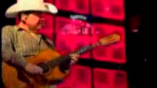 Extraño Pesado en Vivo