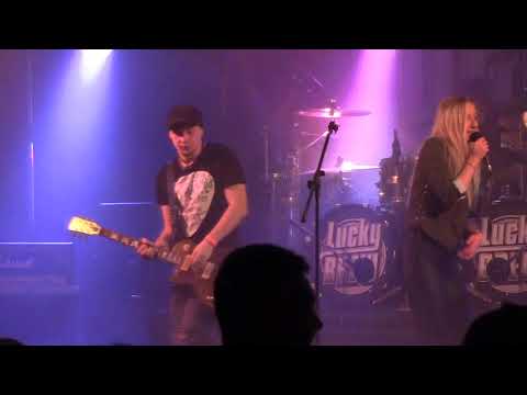 Lucky Brew - Lucky Brew - Nad ránem LIVE 2017