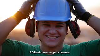 Família, Base para Tudo Acontecer - Feliz Natal e um Próspero Ano Novo