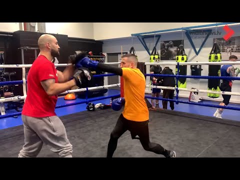 Artjoms Ramlavs cīnīsies par IBA pasaules čempiona jostu