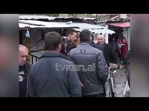 Bashkia e Tiranës merr masa për largimin e tregtarëve ambulantë nga trotuaret-(7 Dhjetor 2011)