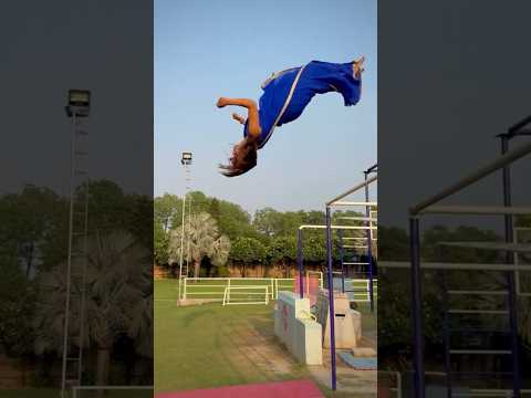 කොහොමද ජාම්ප් එක😱😨🥵 #sangeethofficial #dance #jump #jimnastik #tiktok #trending #viral