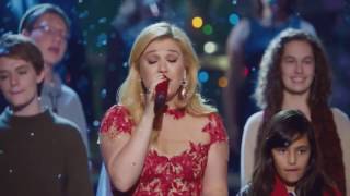 Kelly Clarkson - Underneath The Tree (Cautionary Christmas Music Tale)