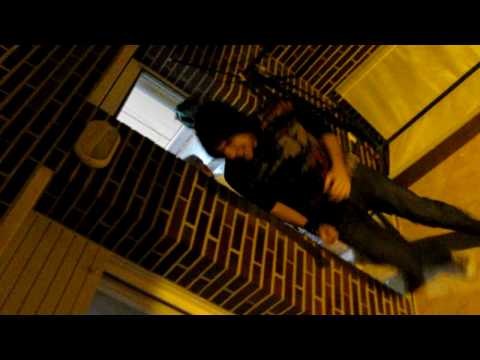 Benny Hill al d'aixos i d'allos